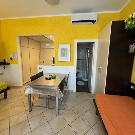 Apartment Garda In Euroresidence